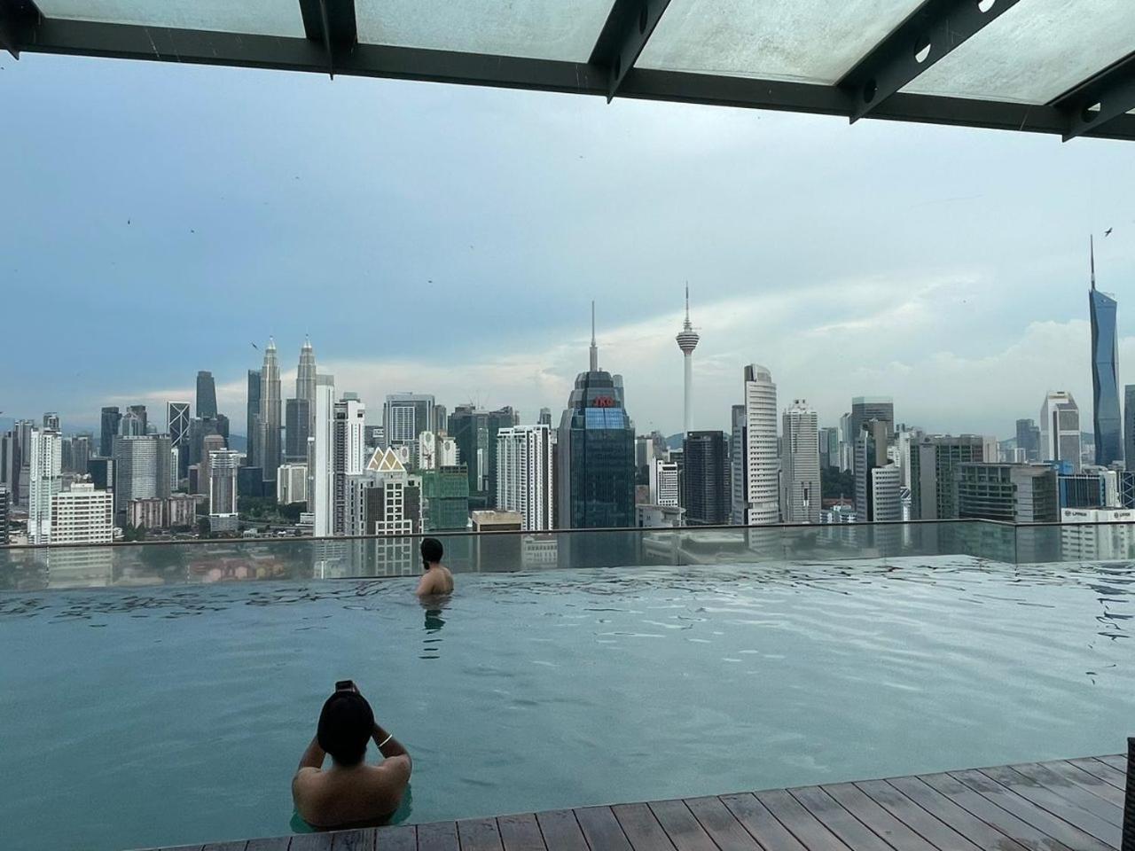Best View Hostel Regalia Klcc Kuala Lumpur Exteriér fotografie